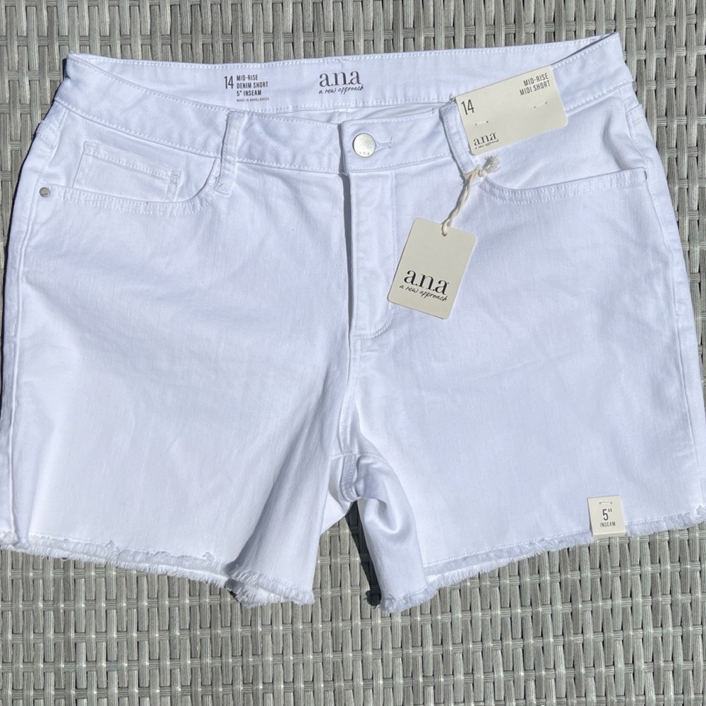 A.N.A Mid-Rise Denim Shorts 5” Inseam